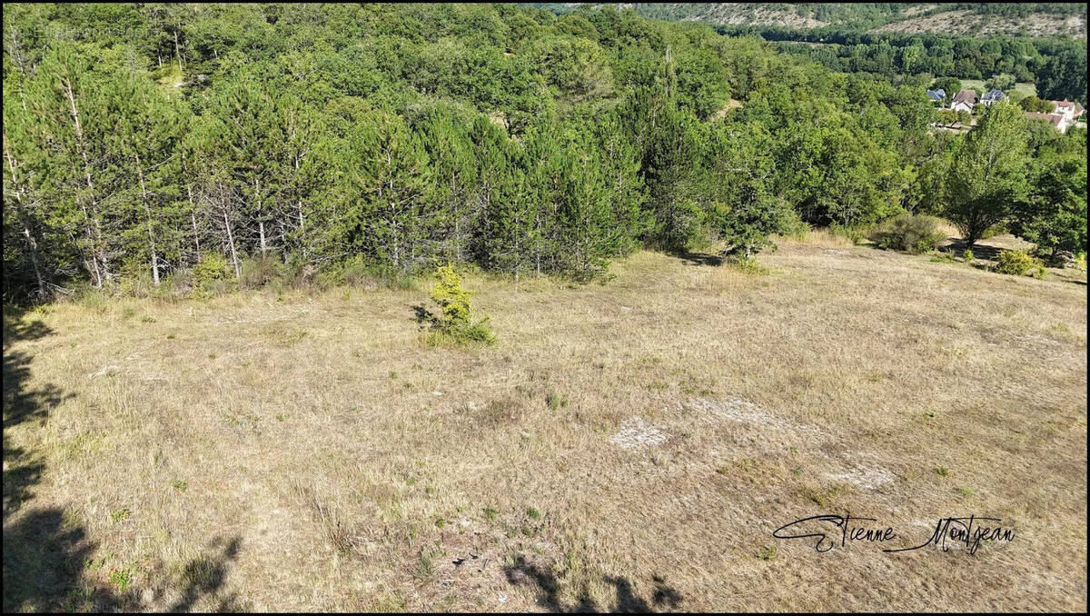 Terrain à SAINT-GERMAIN-DU-BEL-AIR