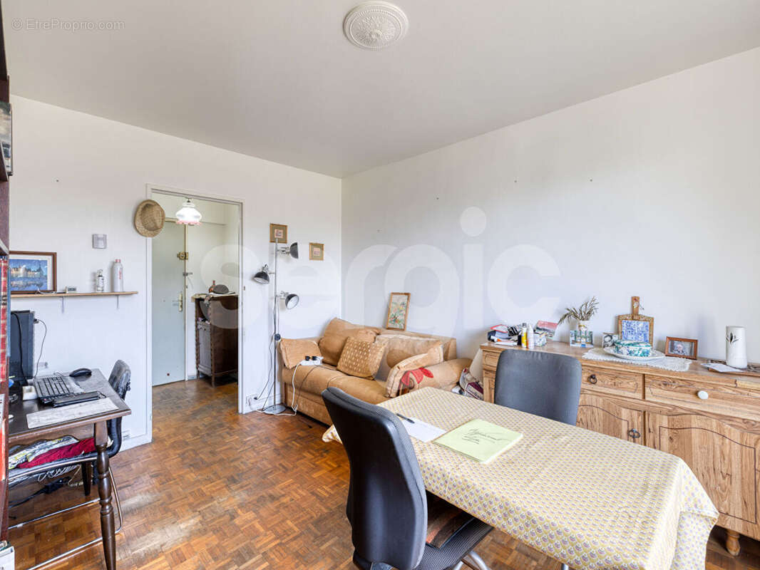 Appartement à AUBERVILLIERS