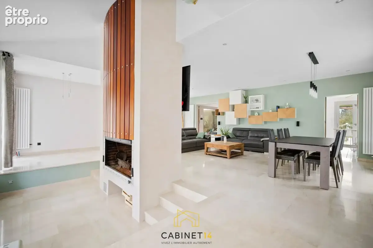 Maison 8 pièces 328 m² à vendre à Varennes-Jarcy (91480) - photo 4