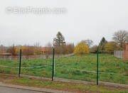 Terrain à SAINT-QUENTIN