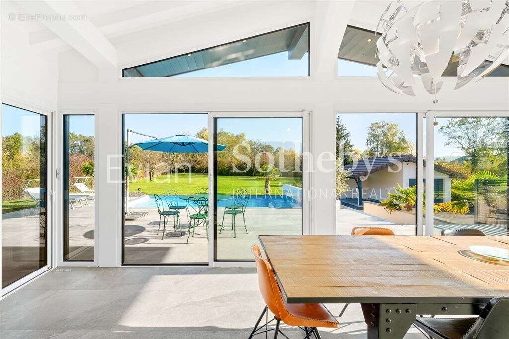 Maison à ANTHY-SUR-LEMAN