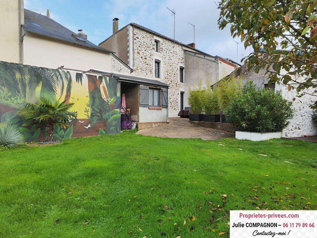 Maison à CHAUDRON-EN-MAUGES