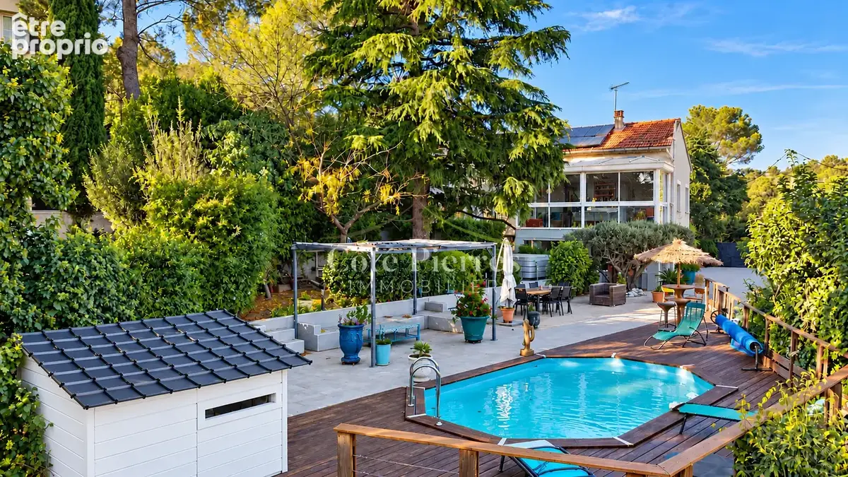 Nîmes - Maison de ville avec piscine, terrasses et vue dégagée sur les collines - photo 11