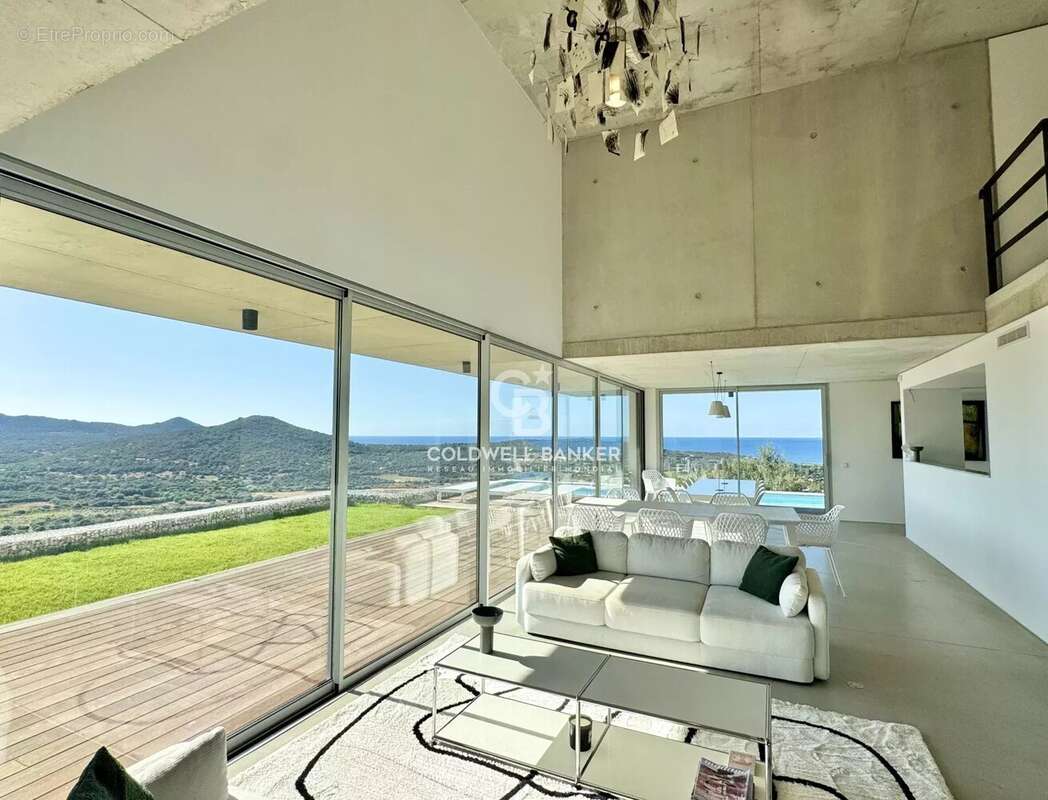 Maison à L'ILE-ROUSSE