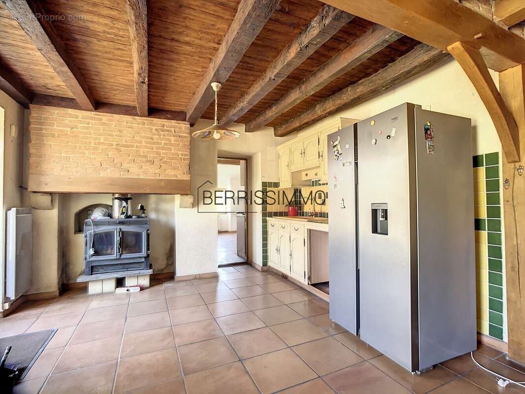 Maison à LOUROUER-SAINT-LAURENT