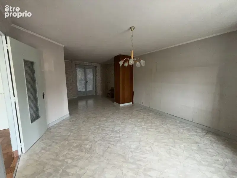 Maison sur 2 niveaux avec terrain   Vaux-lès-Saint-Claude - photo 3