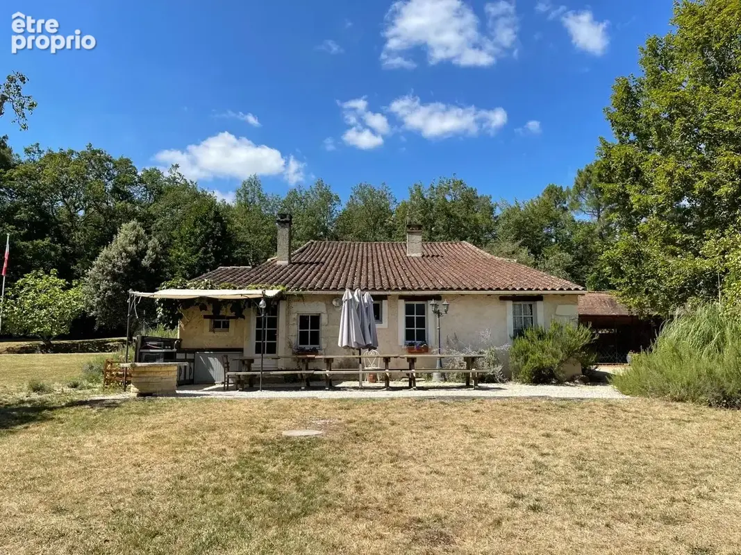 Maison 23 pièces 650 m² à vendre à Saint-Vincent-De-Connezac (24190) - photo 2