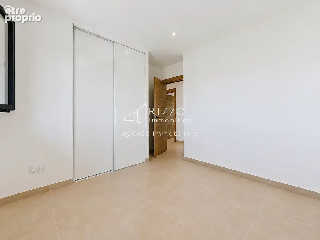 Maison mitoyenne neuve de 106 m2 aux belles prestations à Saint-Cergues - photo 16