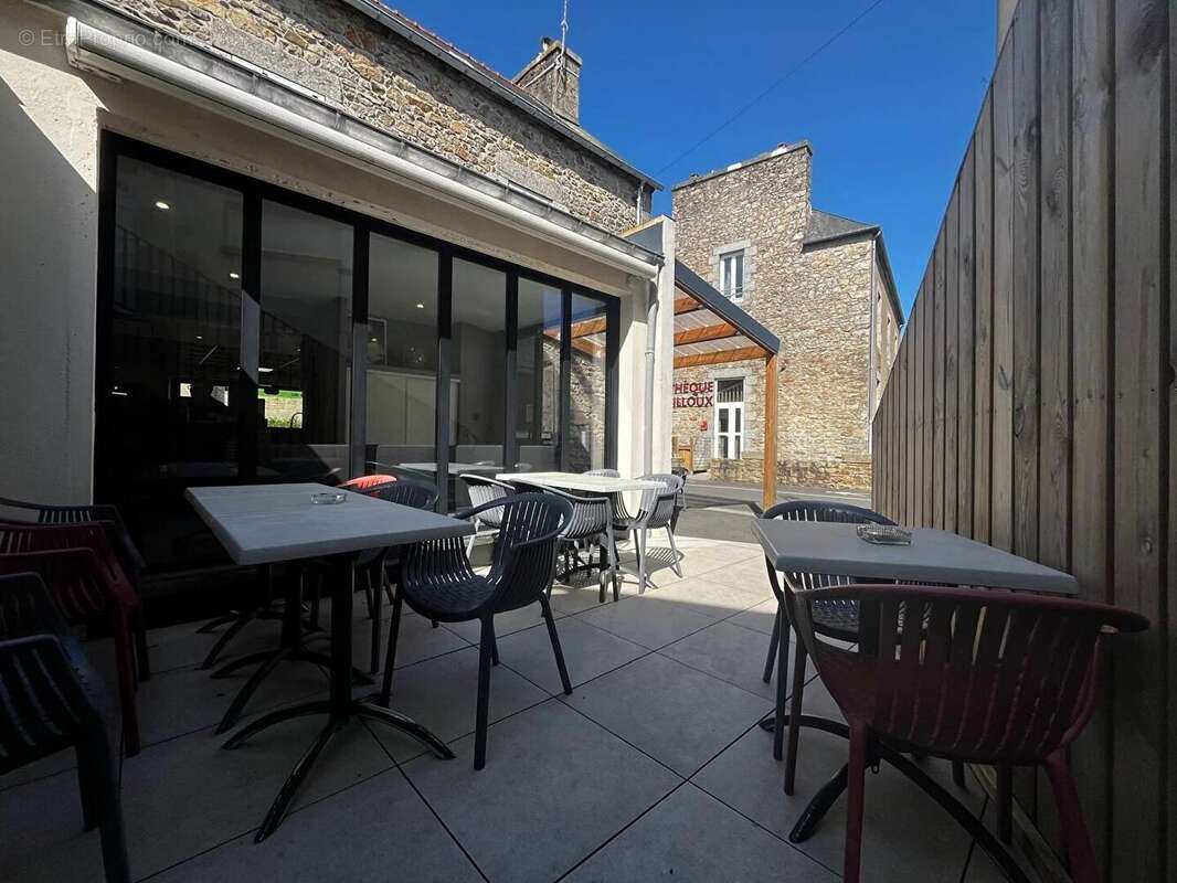Appartement à PLOUGUENAST