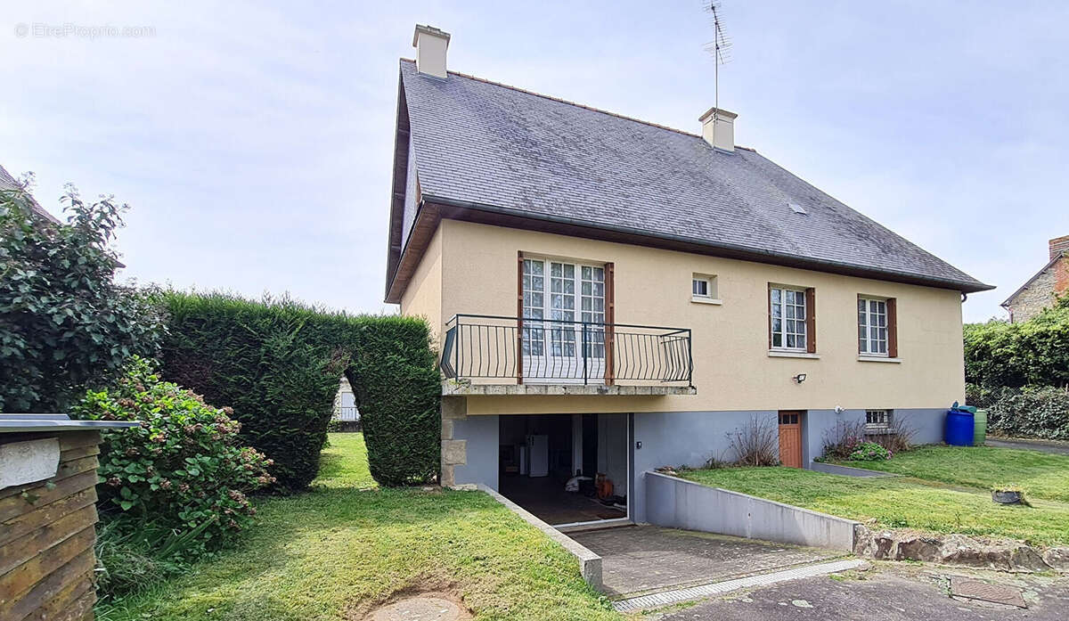 Maison à LIFFRE