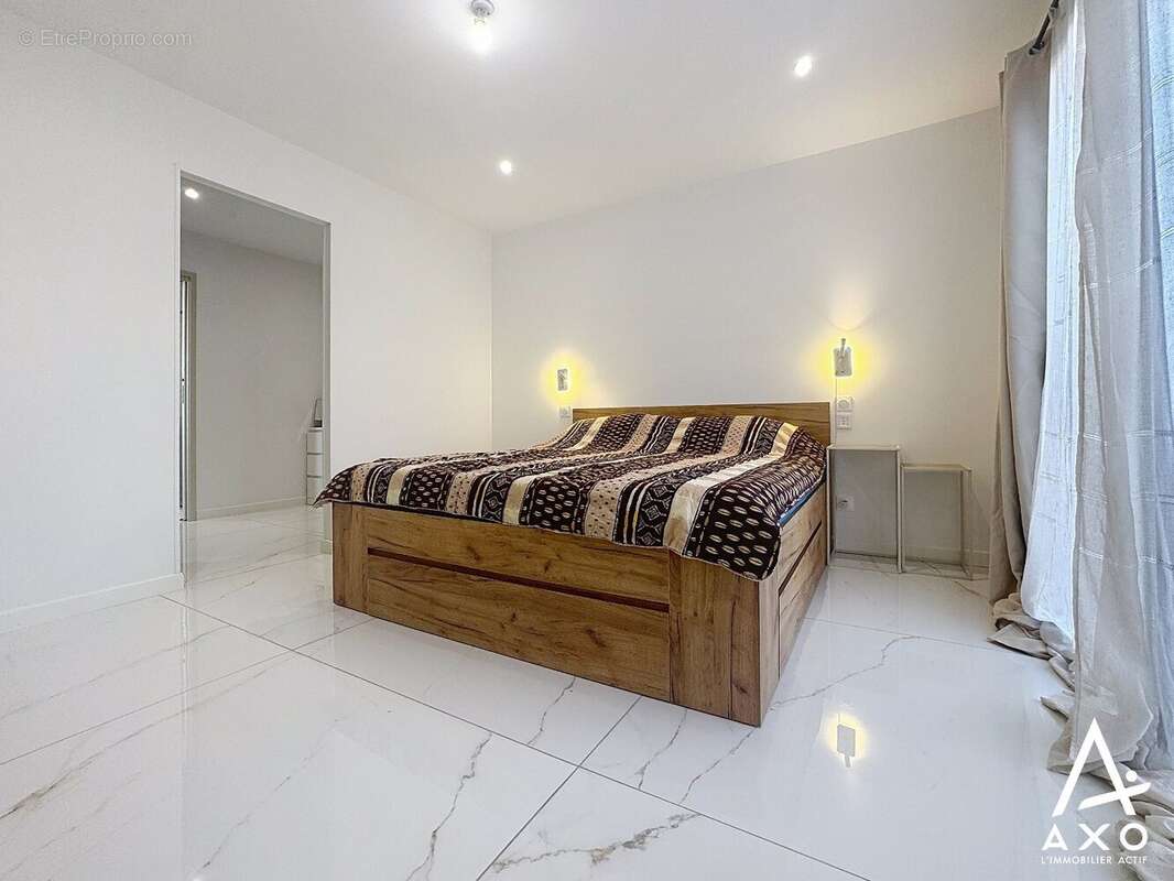 Maison à MAZEROLLES