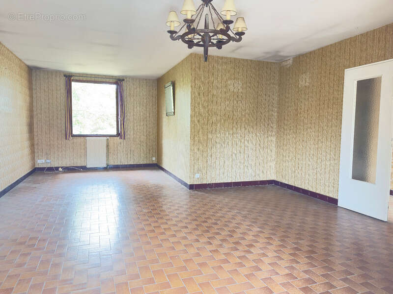 Maison à CAZAUBON