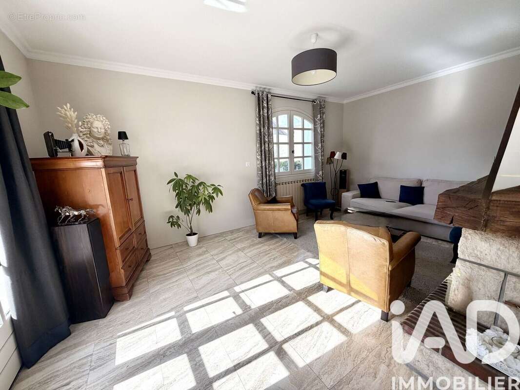 Photo 9 - Maison à SENS