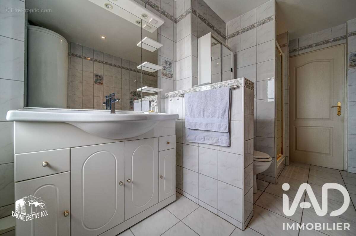 Appartement 72 m² à Amneville  - photo 7