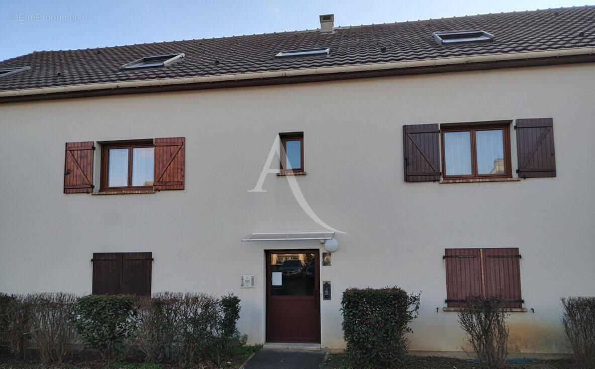 Appartement à NANTEUIL-LES-MEAUX