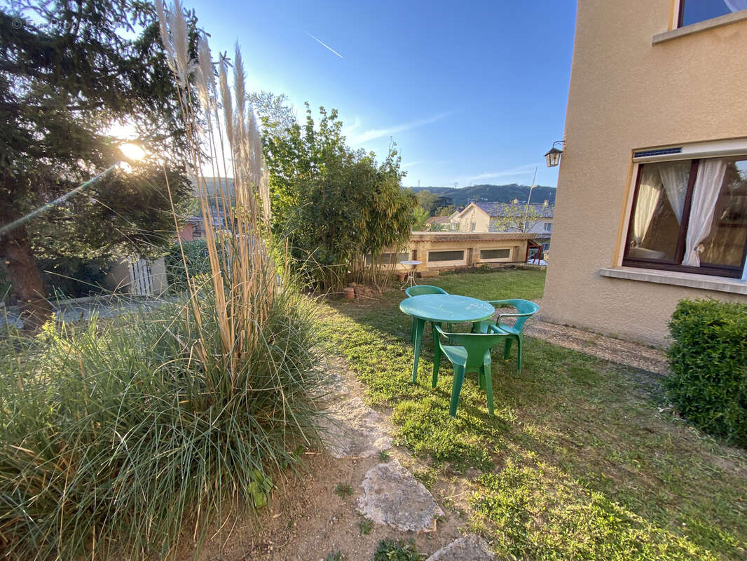 Maison à SAINT-PERAY