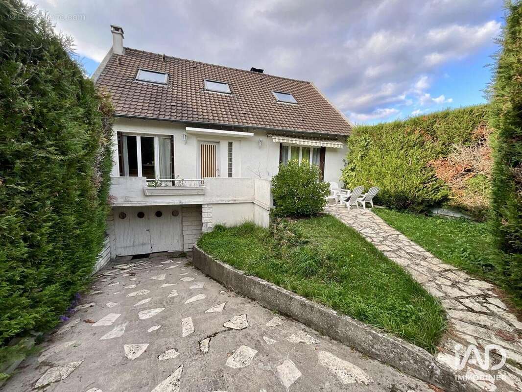 Photo 3 - Maison à ARPAJON