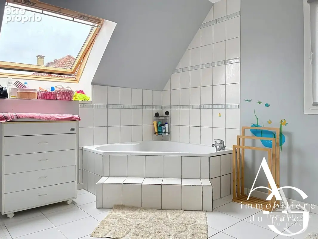 Maison 6 pièces 162 m² à vendre à Bolleville (76210) - photo 9