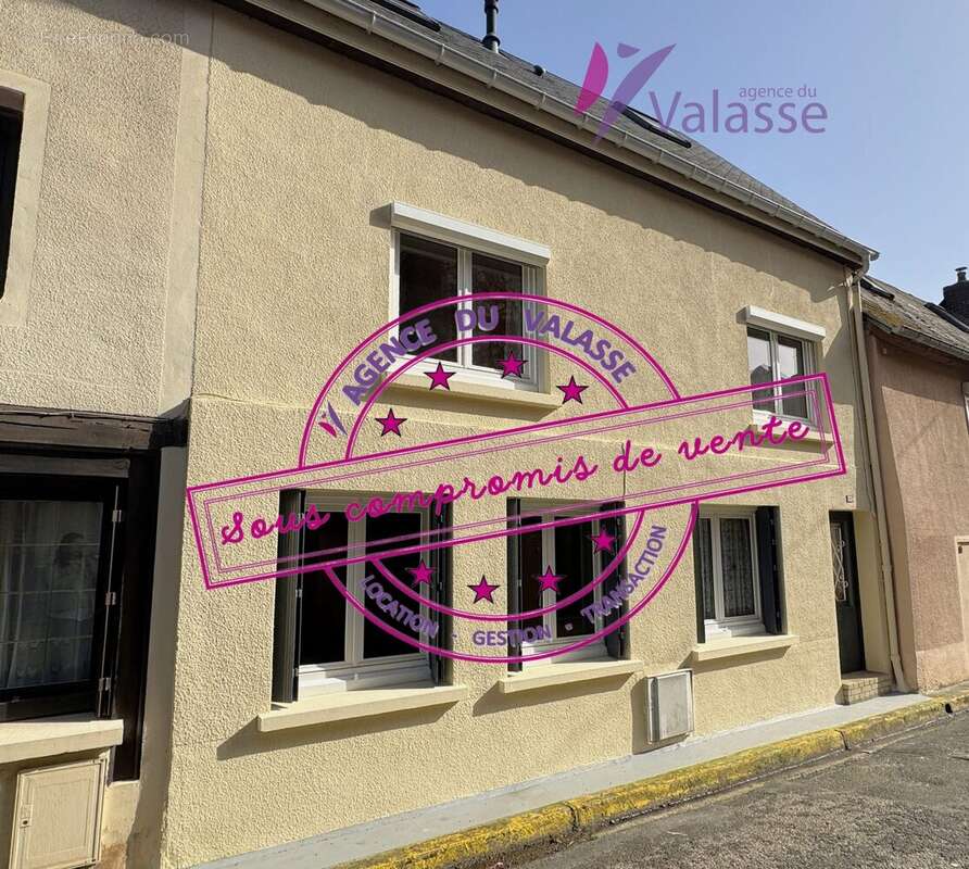 Maison à GRUCHET-LE-VALASSE