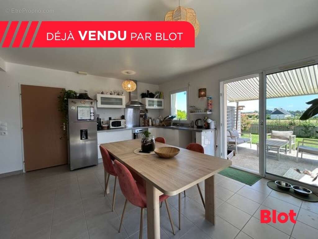 Maison à SAINT-GUINOUX