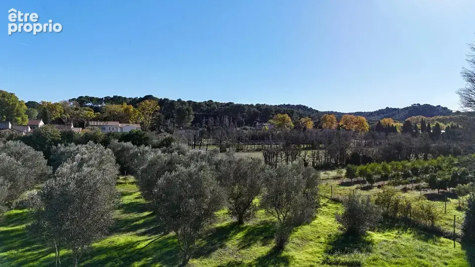 Terrain 550 m² à vendre à Saint-Etienne-Du-Gres (13103) - photo 4