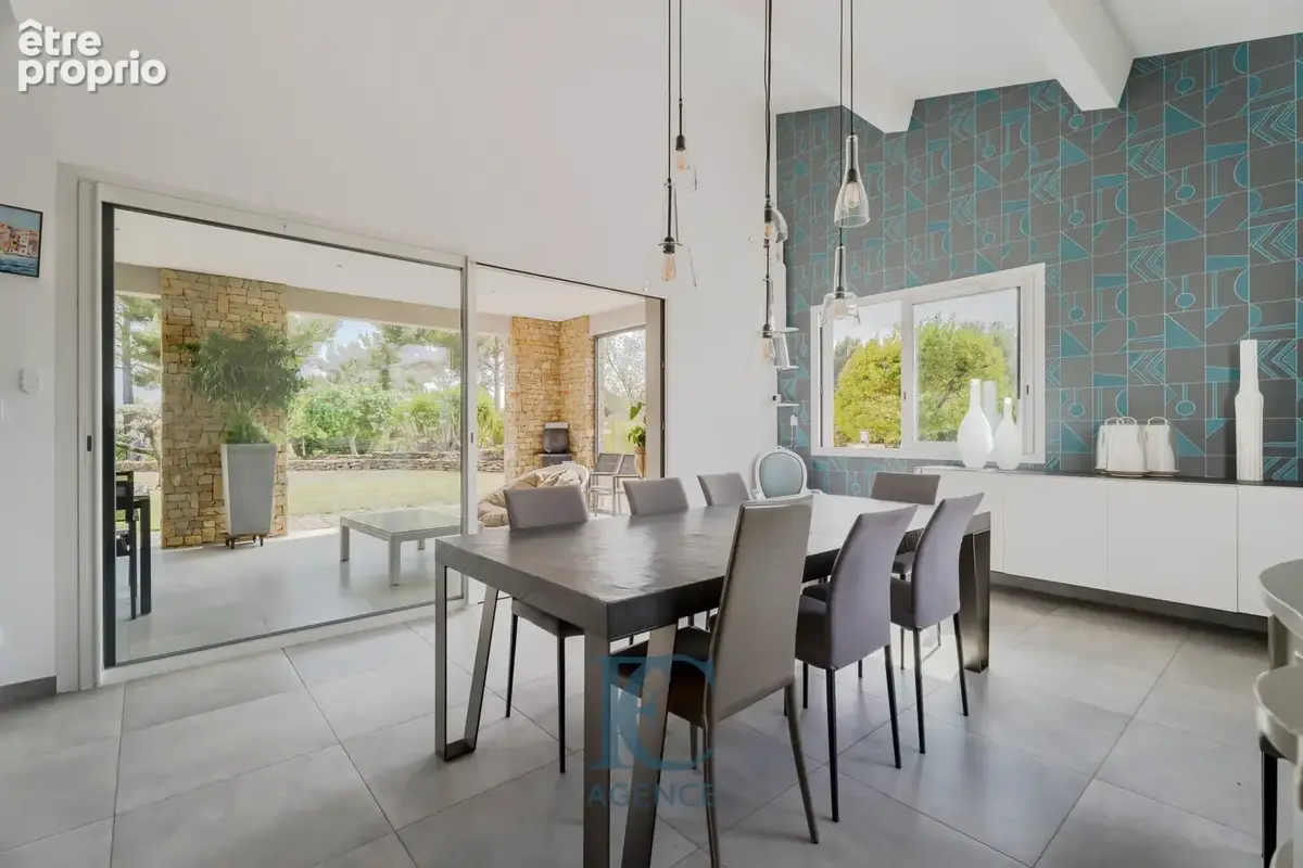 Maison de 232 m2 au calme - photo 4
