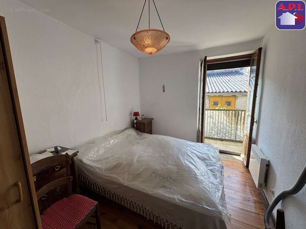 Maison à ESPEZEL