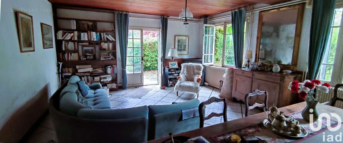 Photo 2 - Maison à CHATEAUNEUF-VAL-DE-BARGIS