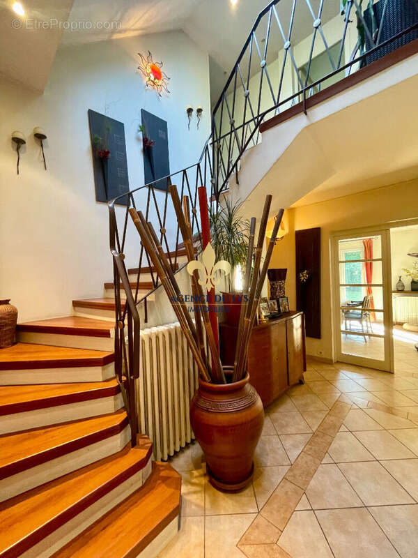 Maison à ORRY-LA-VILLE