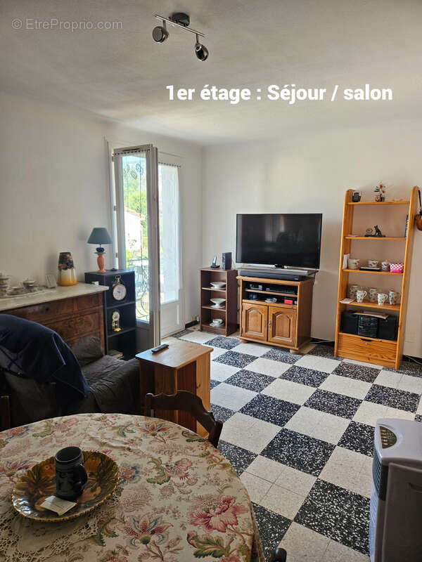 Ales - maison avec deux logements - r+1 - 137.60 m2 - garage - photo 8