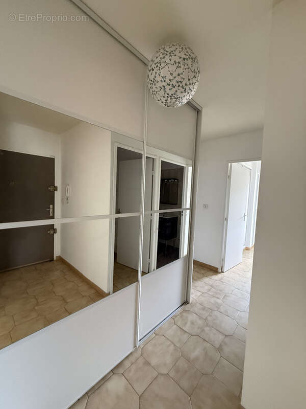 Appartement t3 proche jardins de la fontaine - photo 4