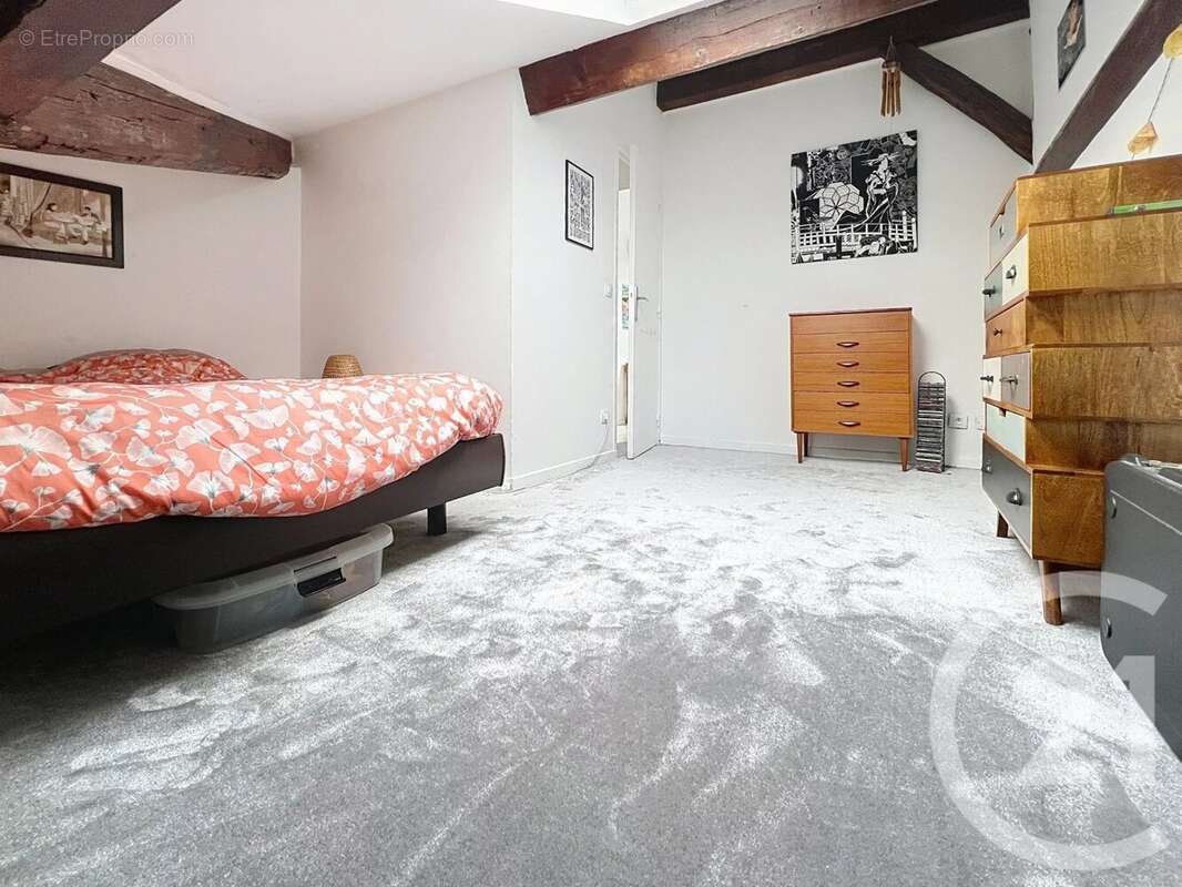 Appartement à LE KREMLIN-BICETRE