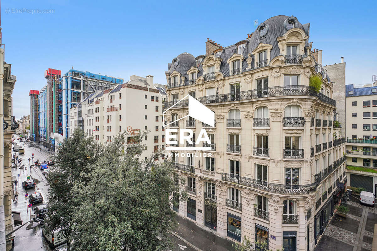 Appartement à PARIS-3E