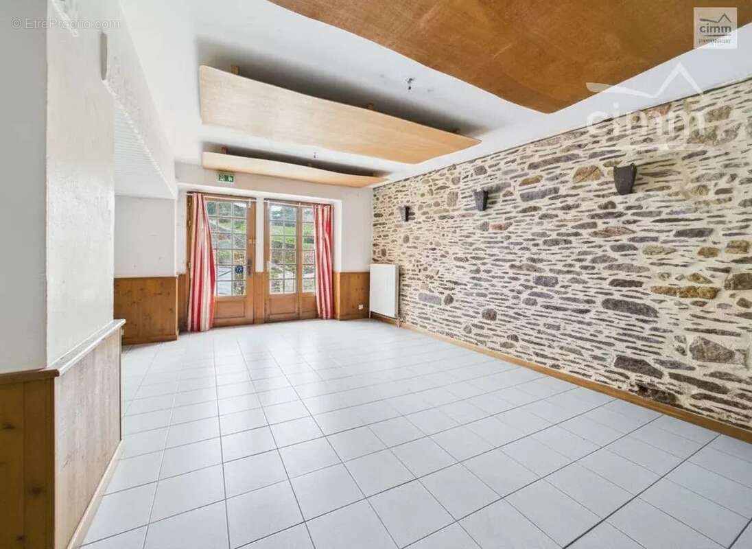 Maison à MONTERFIL