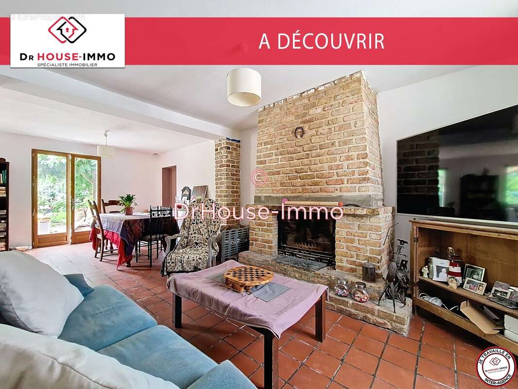 Maison à JOUY-LE-MOUTIER