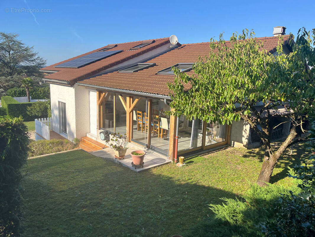 Maison à VILLETTE-D&#039;ANTHON