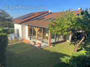 Maison à VILLETTE-D&#039;ANTHON