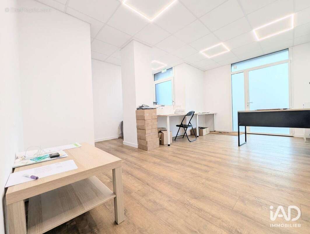 Photo 6 - Commerce à METZ