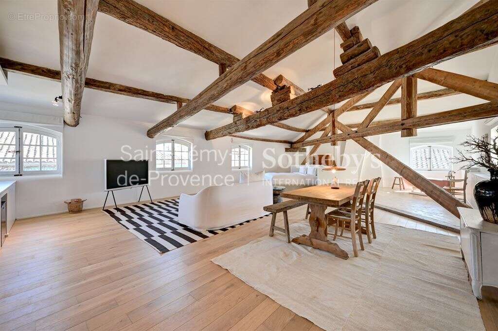 Maison à SAINT-REMY-DE-PROVENCE