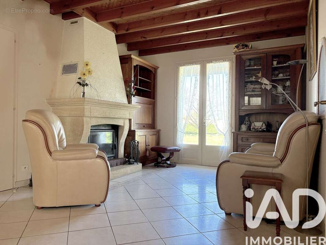 Photo 5 - Maison à LAIROUX