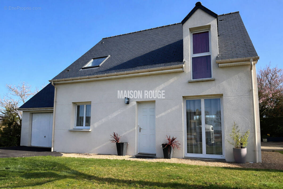 Maison à CREHEN