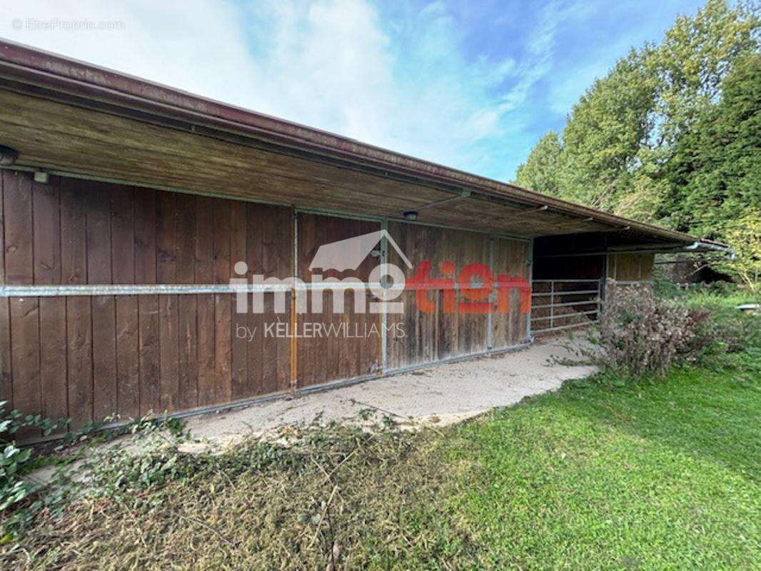 Maison à BAROMESNIL