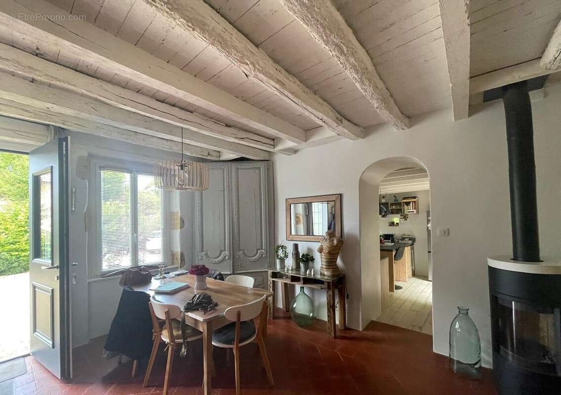 Maison à SAINT-MARTIN-D&#039;AUXIGNY