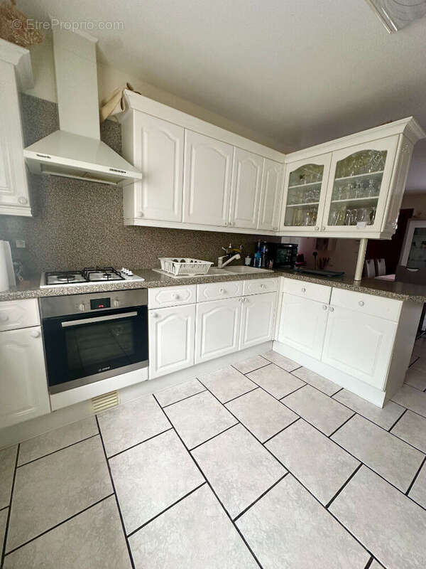 Maison Corbeil Essonnes 6 pièce(s) 119.2 m2 - photo 4