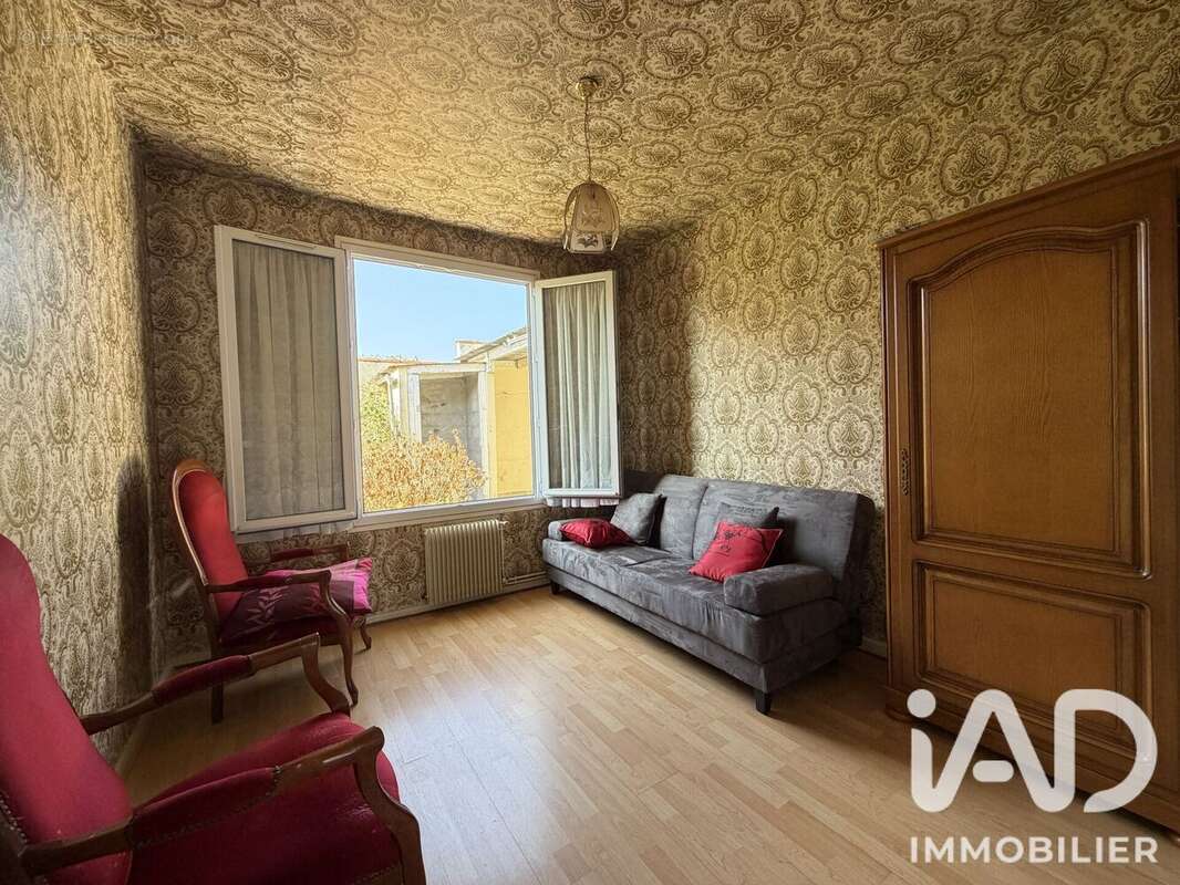Maison 76 m² à La Rochelle  - photo 7