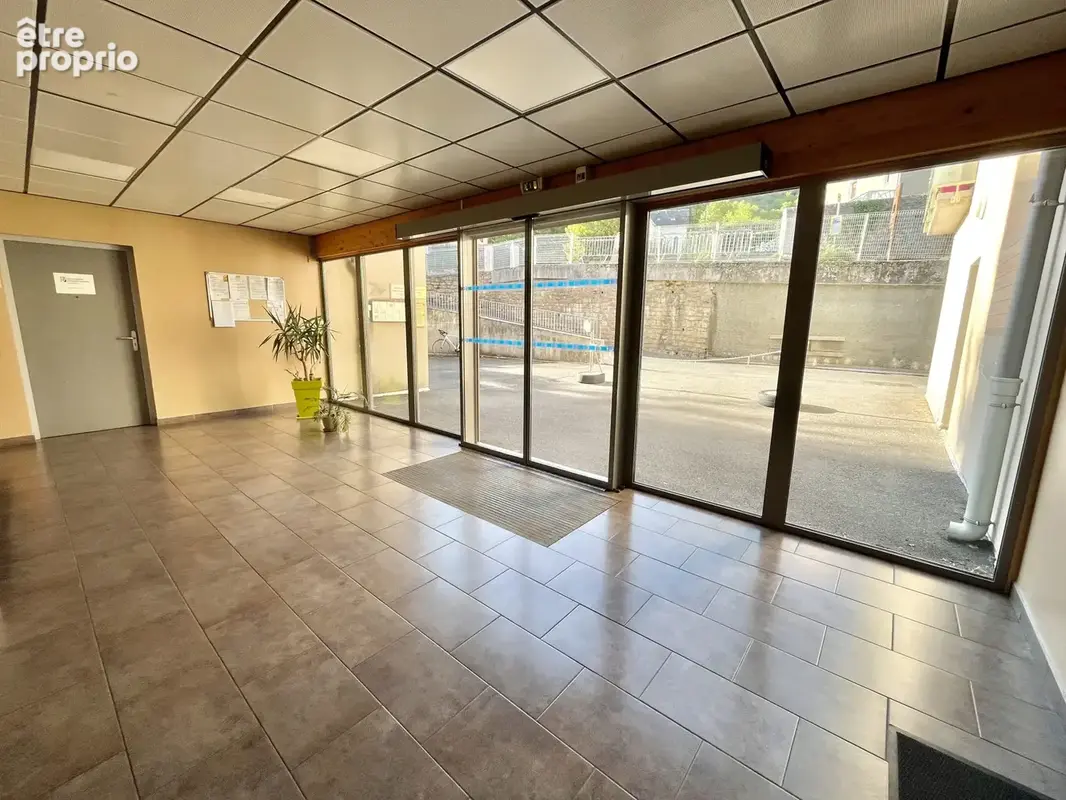 Commerce 78 m² à vendre à Mende (48000) - photo 7