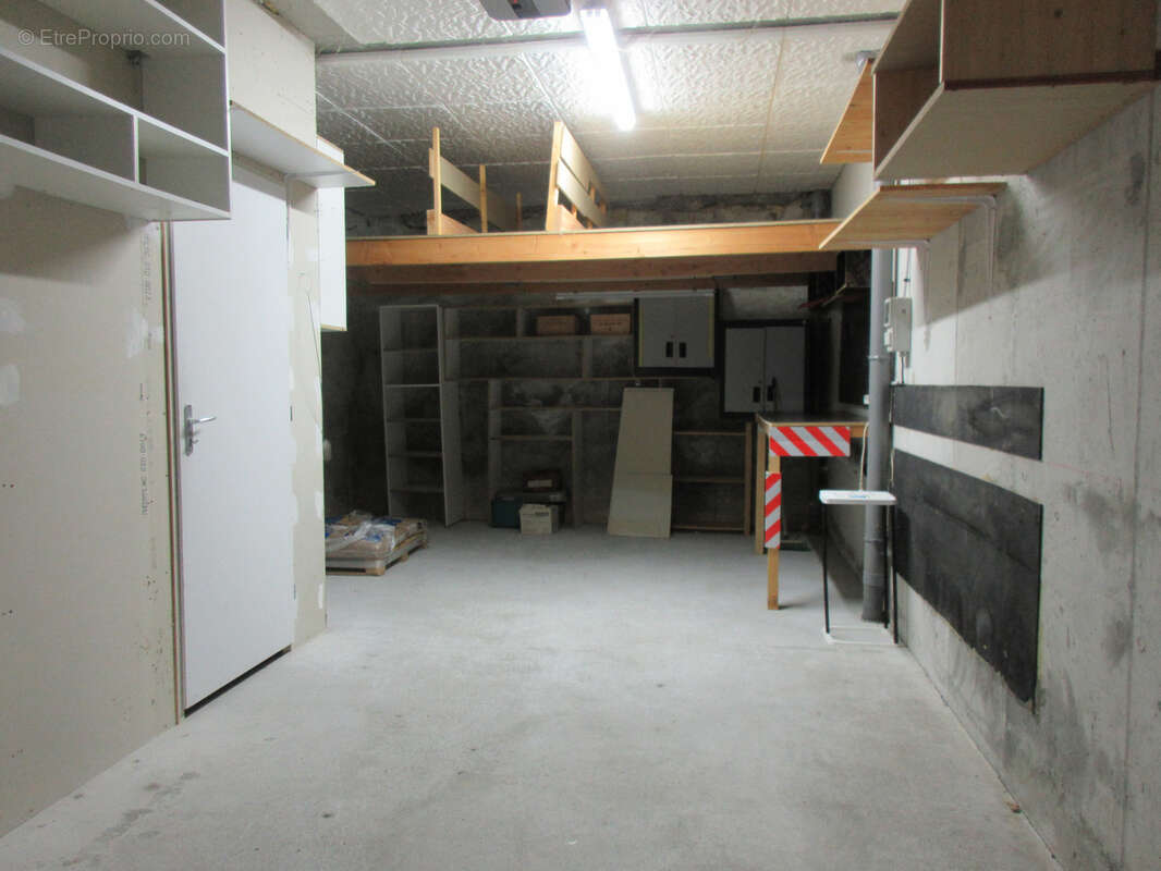 Maison à SAINT-CREPIN