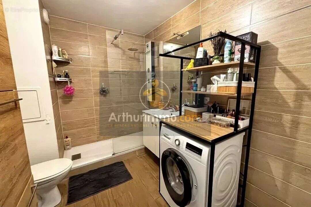 Appartement à BRIE-COMTE-ROBERT