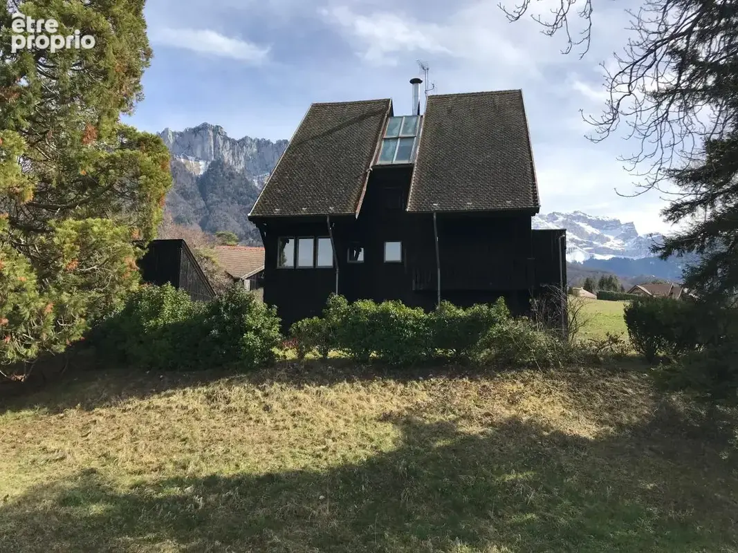Maison 11 pièces 277 m² à vendre à Menthon-Saint-Bernard (74290) - photo 3