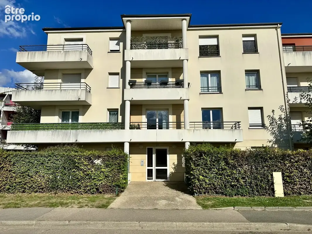 Appartement 3 pièces 71 m² à vendre à Val-De-Reuil (27100) - photo 9